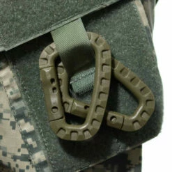 Plastic Tac Link Carabiners - Multiple Colors -Home-Tools Sale PLSTCBINER INUSE3 min 83729.1526067525