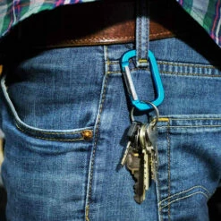 Rectangle Carabiners - Multiple Colors 7 Rectangle Carabiners - Multiple Colors -Home-Tools Sale RECTGL CRBNR INUSE2 min 95885.1522428446