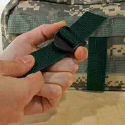 Black Plastic Ladder Sliding Buckle - 1 Inch 7 Black Plastic Ladder Sliding Buckle - 1 Inch -Home-Tools Sale TRIGLIDELDR 1 INUSE 002 79423.1556806353